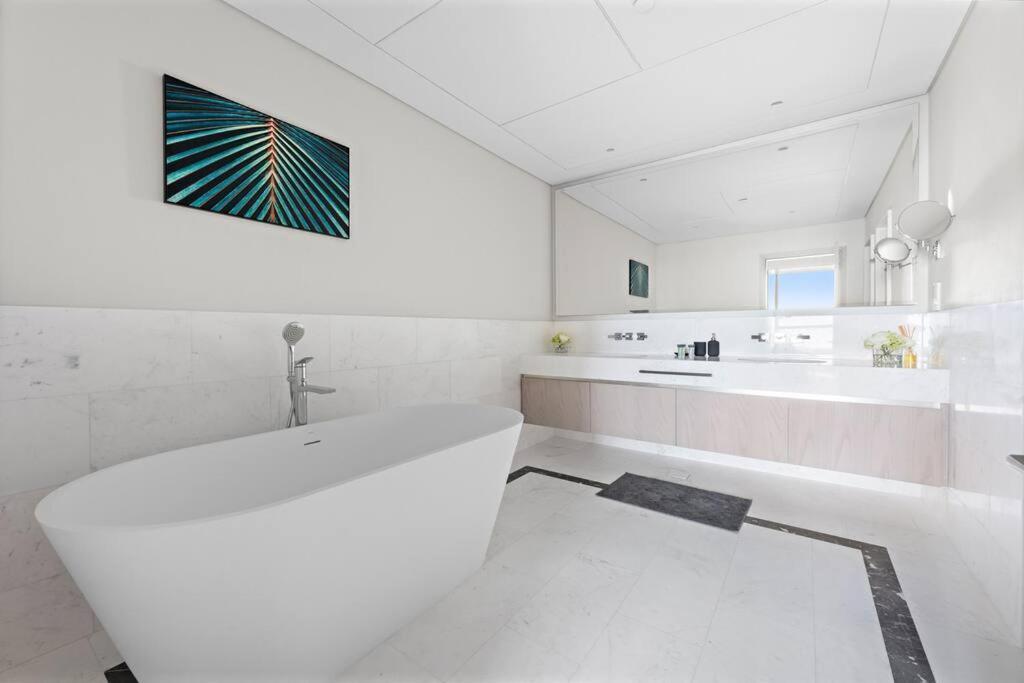Apartment Stonetree - Luxurious 1br With Amazing Sea View