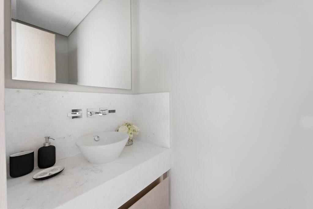 Stonetree - Luxurious 1br With Amazing Sea View Apartment Dubai