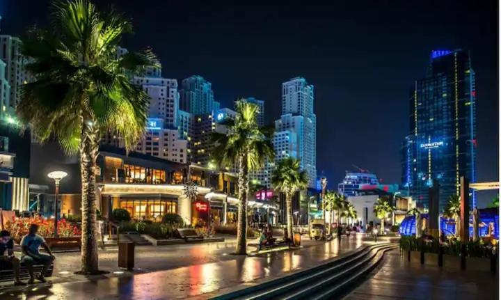 Apartment Amazing Views Eye & Palm Dubai