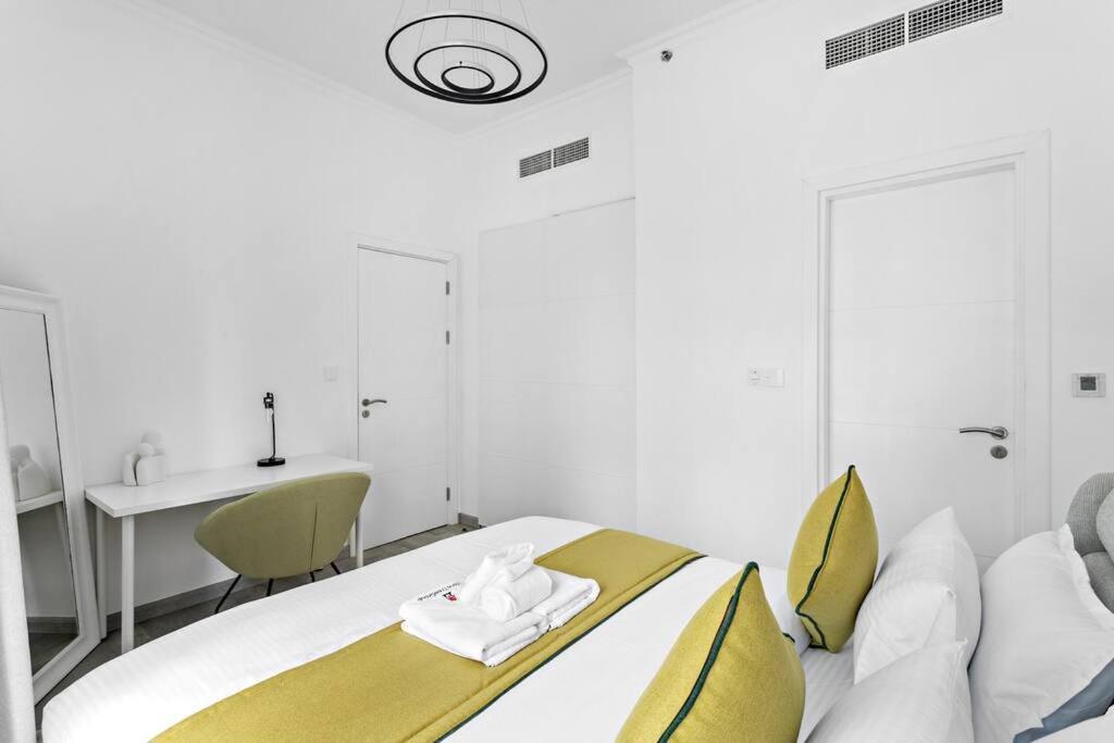 Apartment Stonetree - Stylish With Amazing Building Facilities *