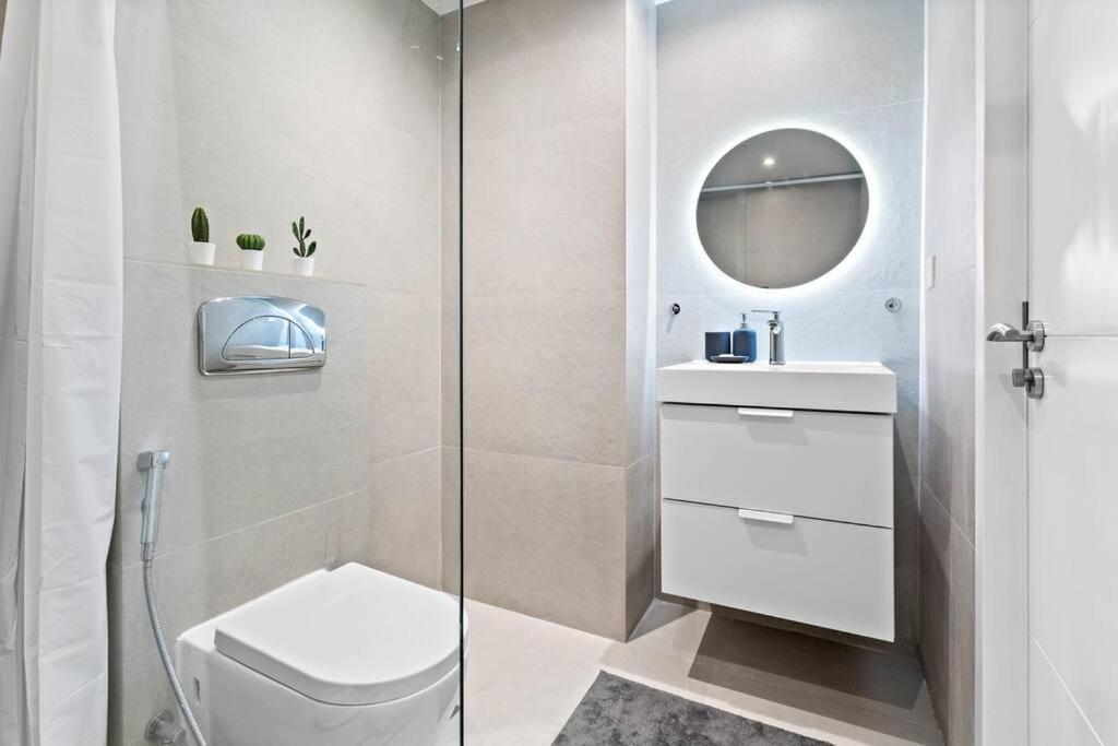 Stonetree - Stylish With Amazing Building Facilities Dubai