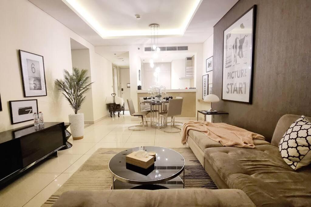 Luxury Paramount A662 Apartment *