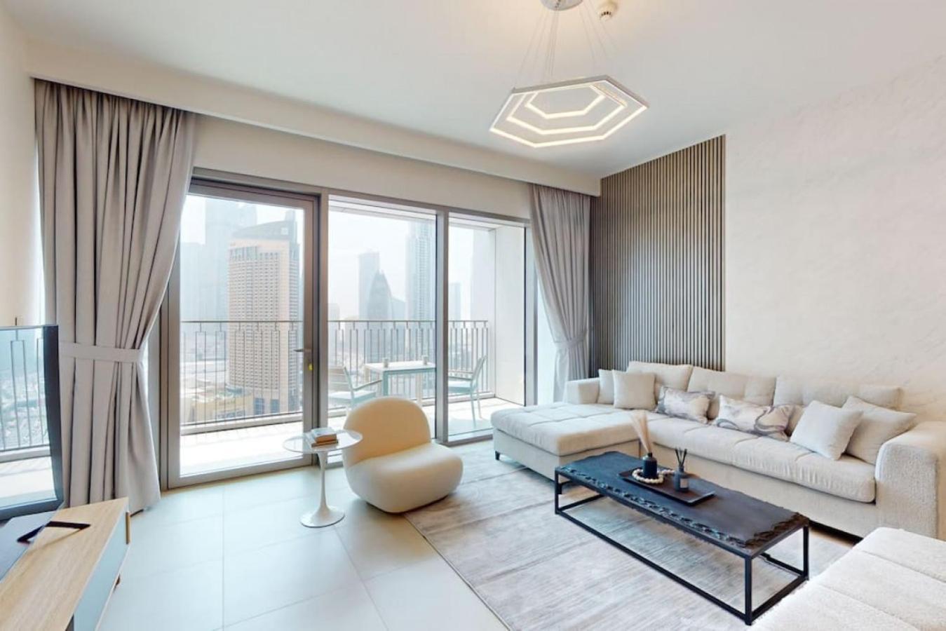 Daire Downtown Views 2 - Gorgeous Three Bedroom Dubai