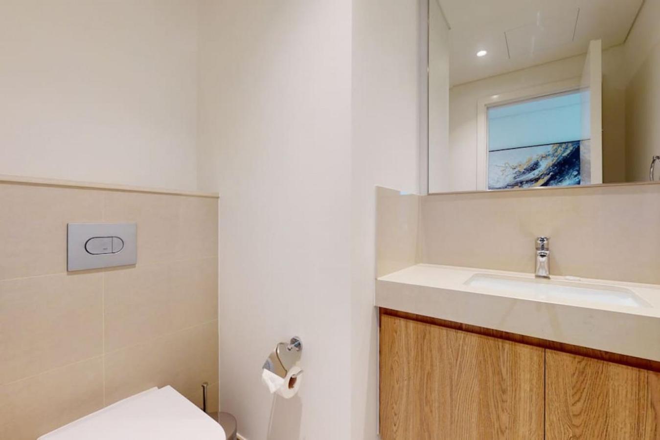 Daire Downtown Views 2 - Gorgeous Three Bedroom