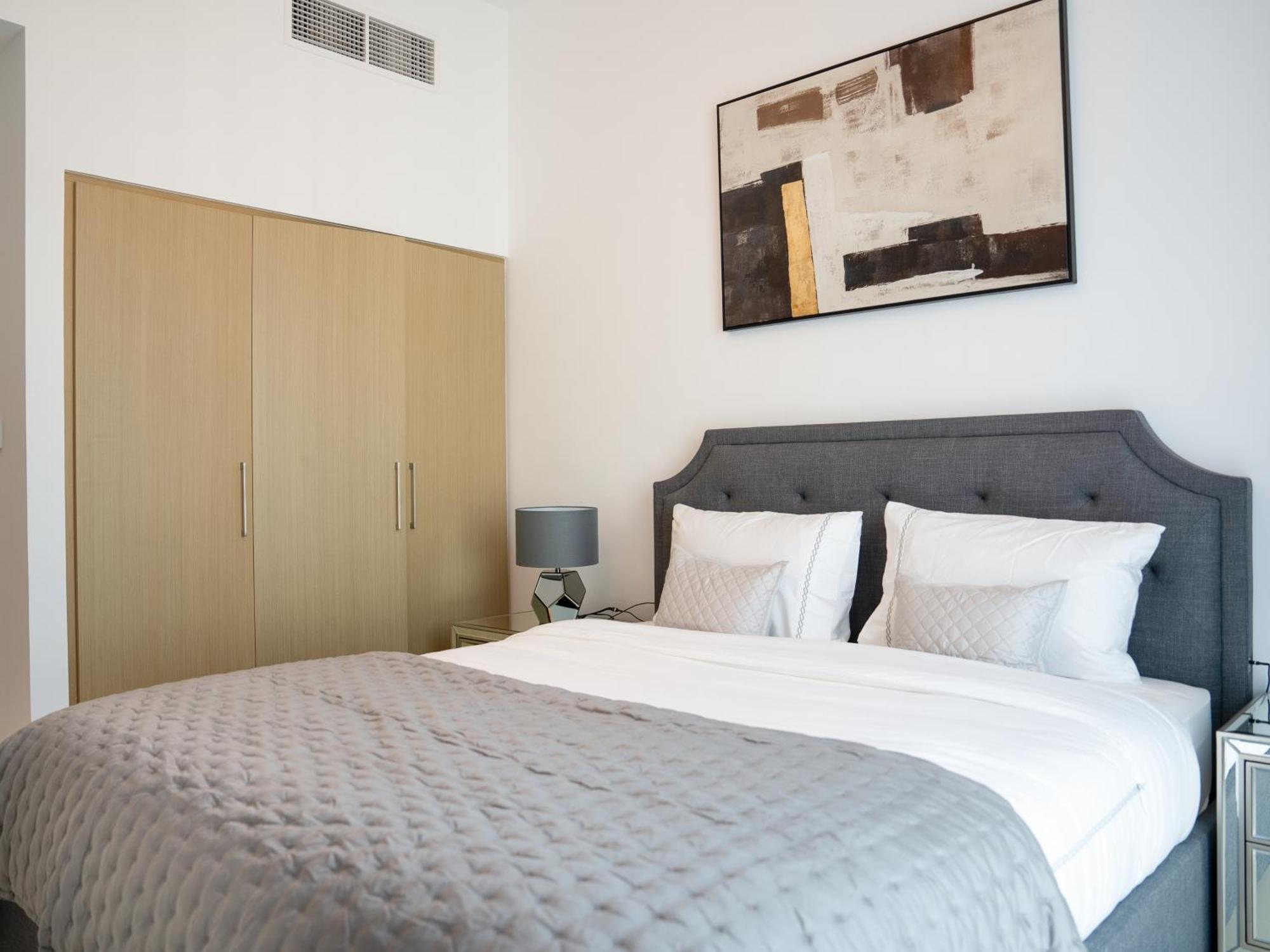 Apartment Luxuswohnung In Creek Harbour Dubai