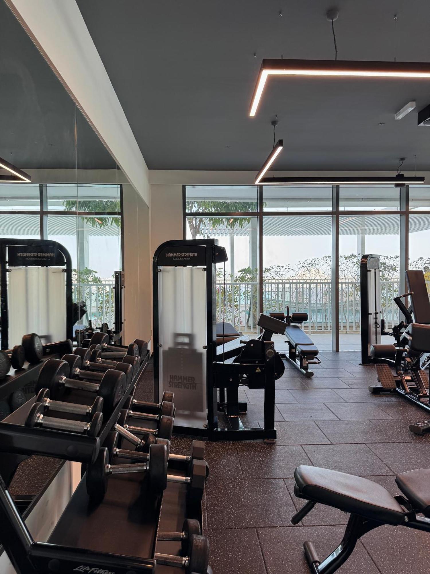 Luxury 2 Bedroom With Sea Views & Private Access Apartment Dubai