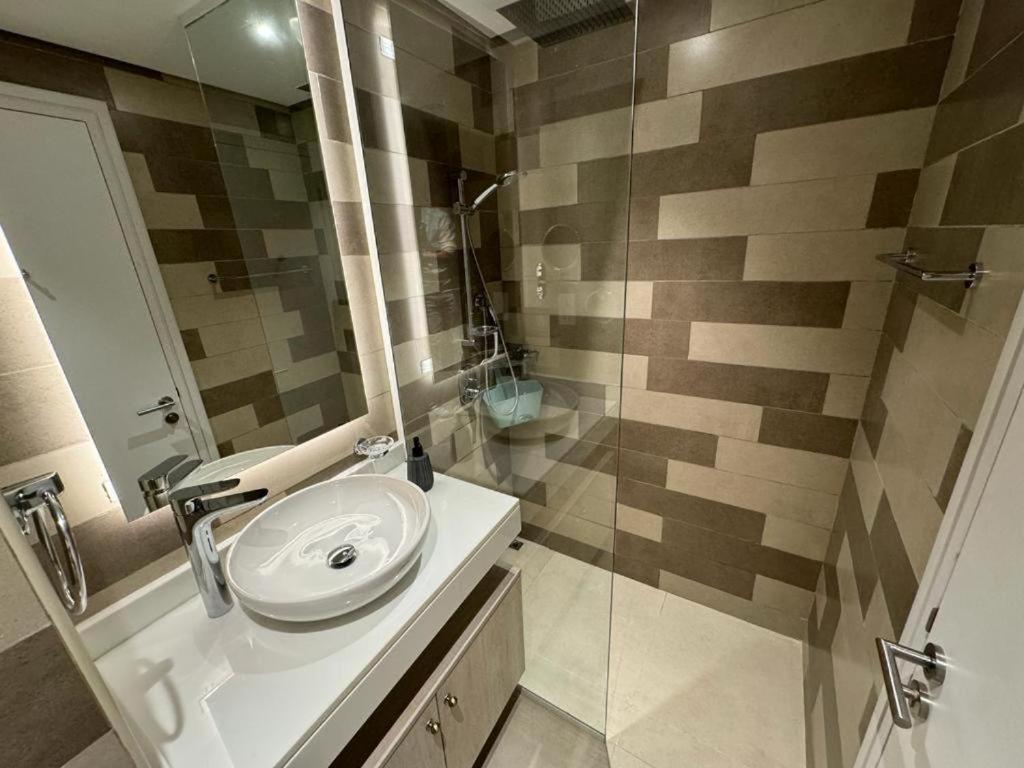 Apartment The Seven Palm With Free Rooftop Pool & *