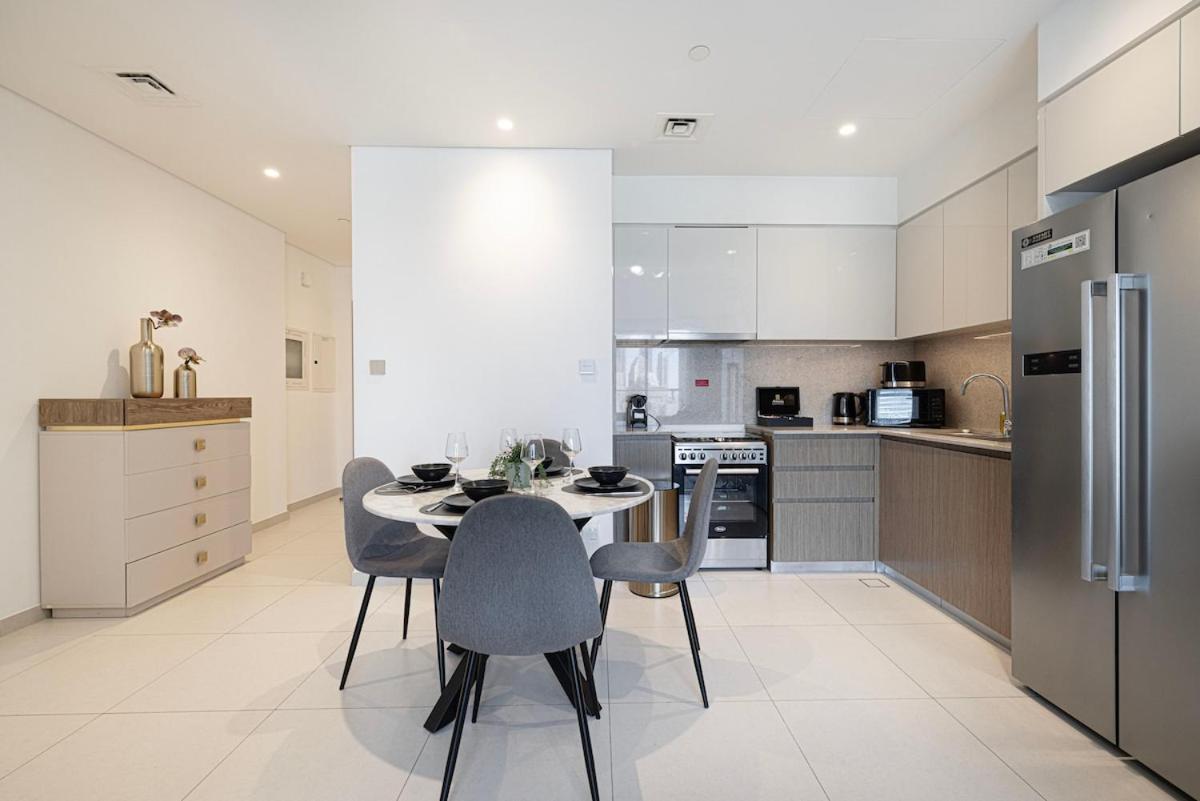 Walk To Mall- Enjoy Burj Khalifa Show Apartment Dubai