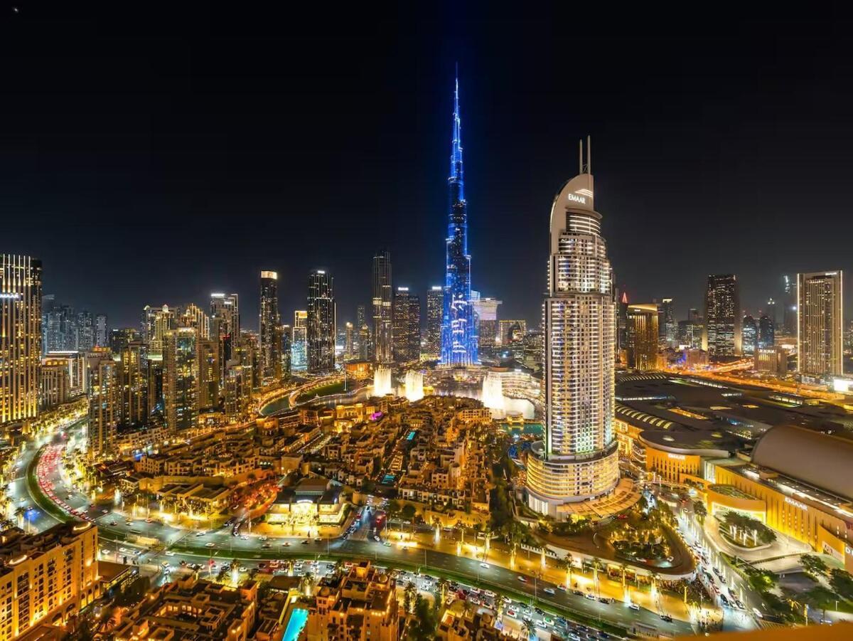 Walk To Mall- Enjoy Burj Khalifa Show *