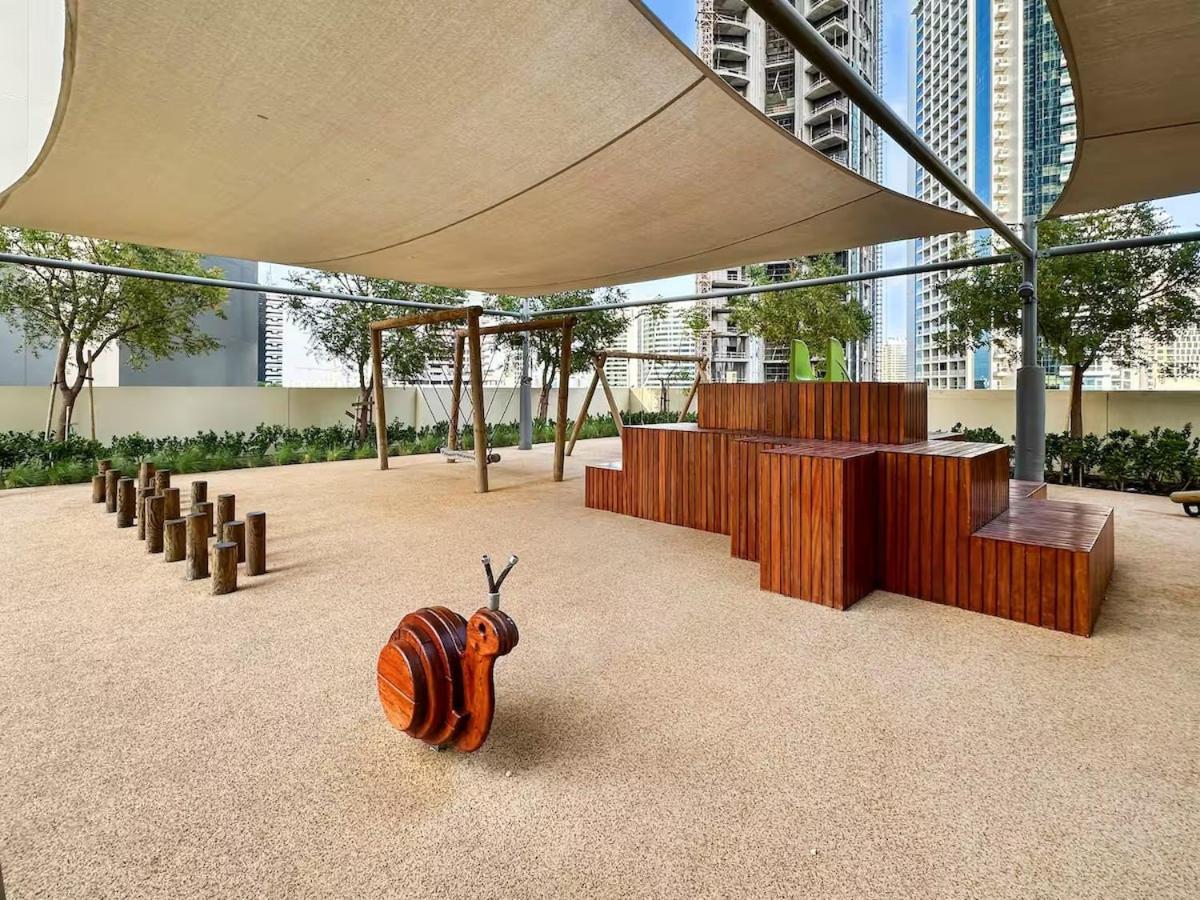 Walk To Mall- Enjoy Burj Khalifa Show Apartment