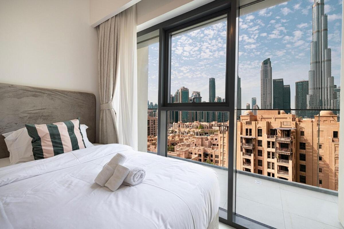 Walk To Mall- Enjoy Burj Khalifa Show Apartment