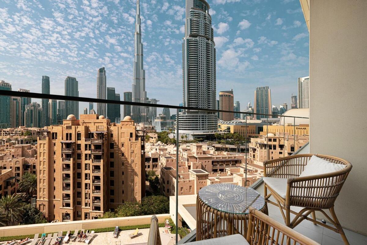 Walk To Mall- Enjoy Burj Khalifa Show Apartment *