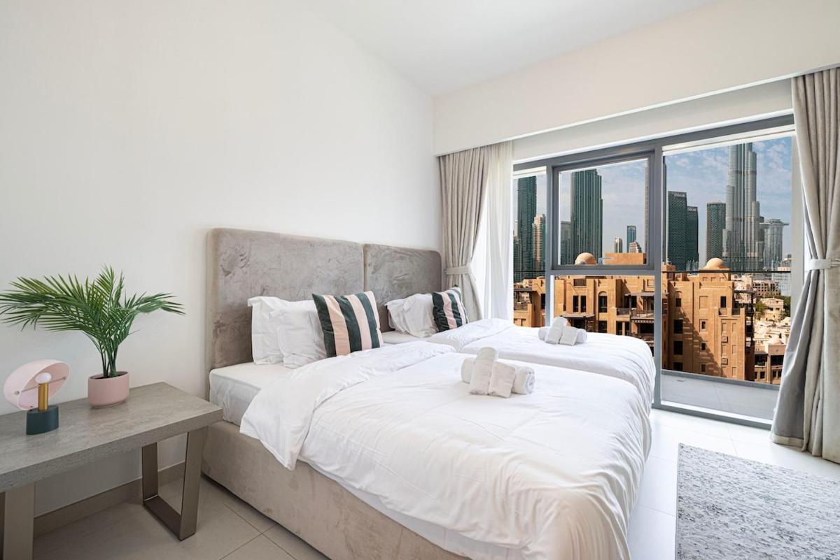 Apartment Walk To Mall- Enjoy Burj Khalifa Show Dubai