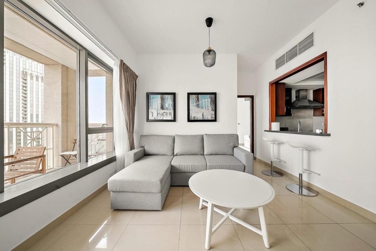 Apartment First Class 1br Burj Khalifa & Fountain View Dubai