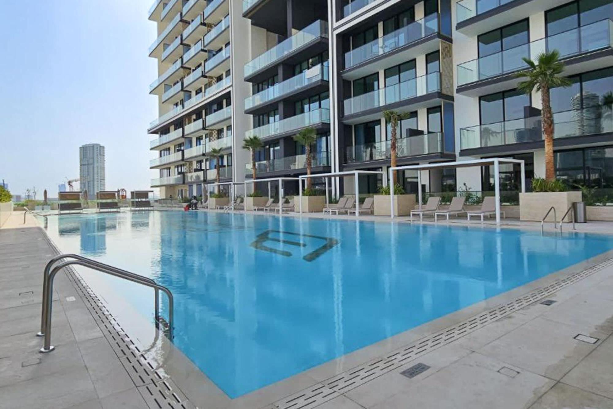 Apartment Skyline Views In 1 Bedroom At Binghatti Onyx