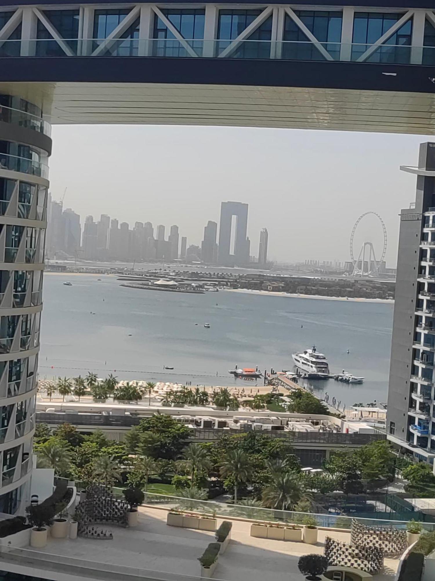 7 Palm Jumeirah One Bedroom * Dubai