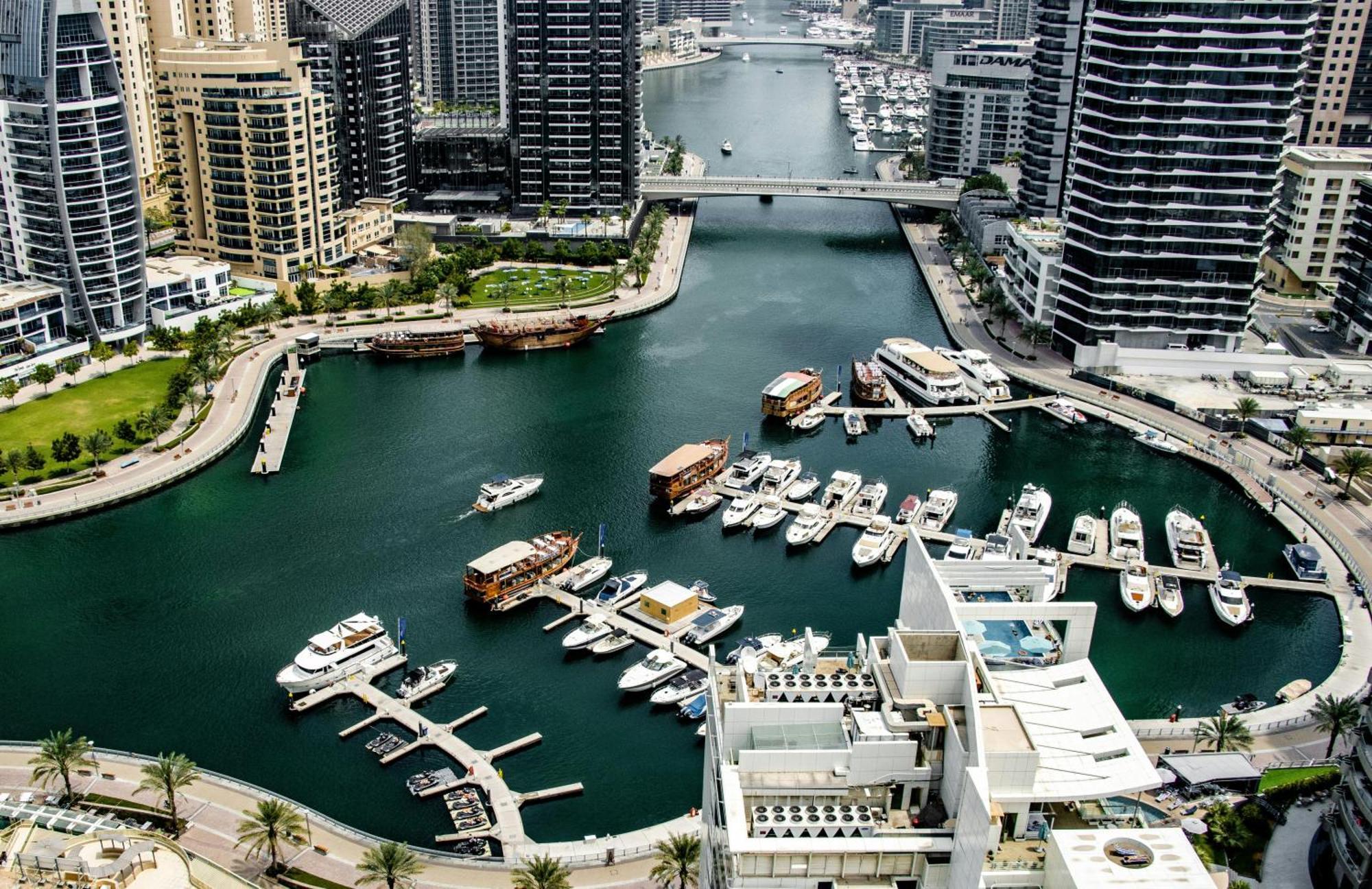 Vacay Lettings 1 Bedroom - Iris Blue Tower Marina View * Dubai