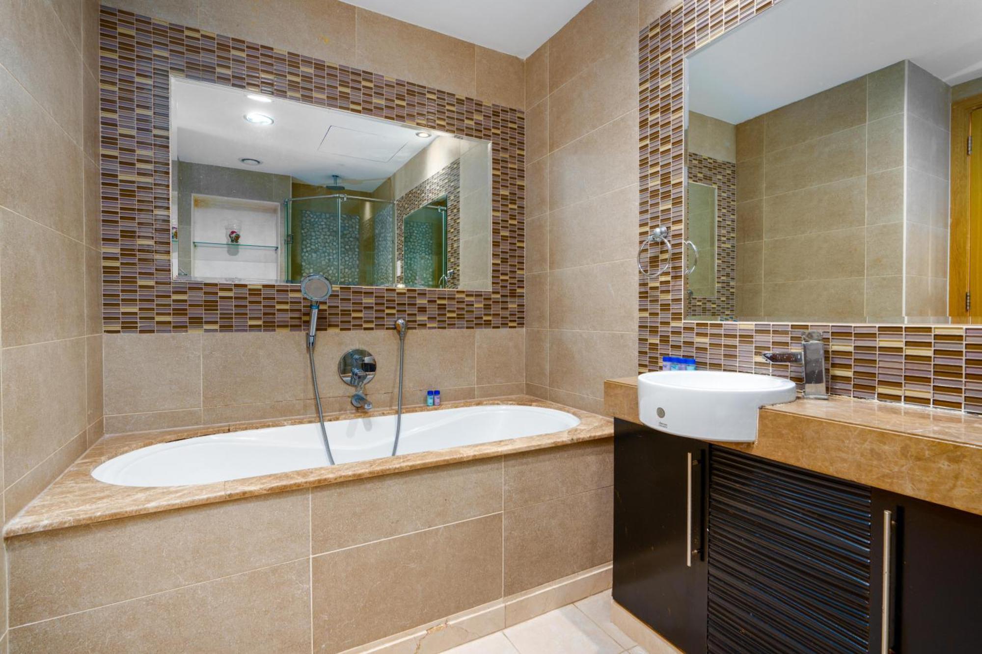 Vacay Lettings 1 Bedroom - Iris Blue Tower Marina View Apartamento
