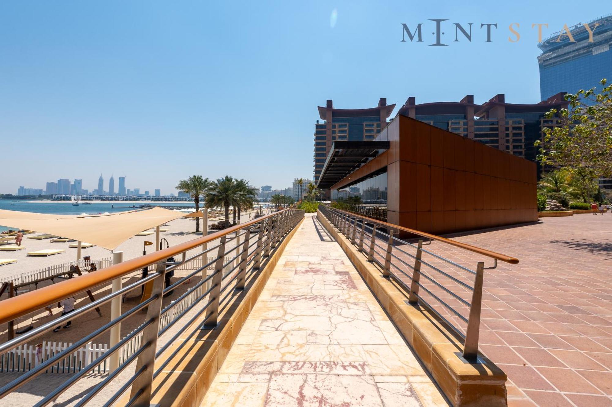 Tiara Residences, Palm Jumeirah - Mint Apartment *