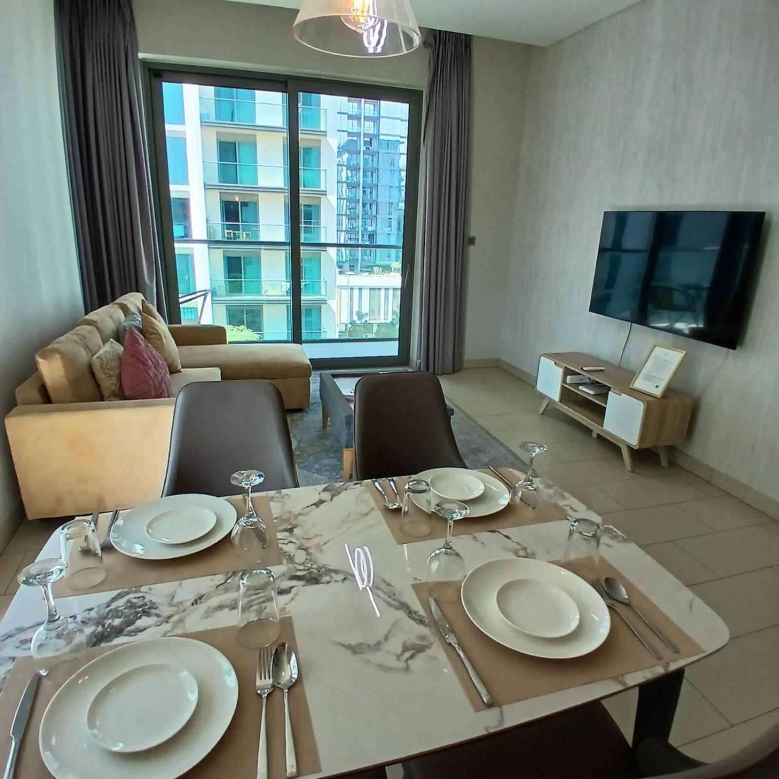 By Latinem Luxury 1br G6524 Near Burj Khalifa Apartment