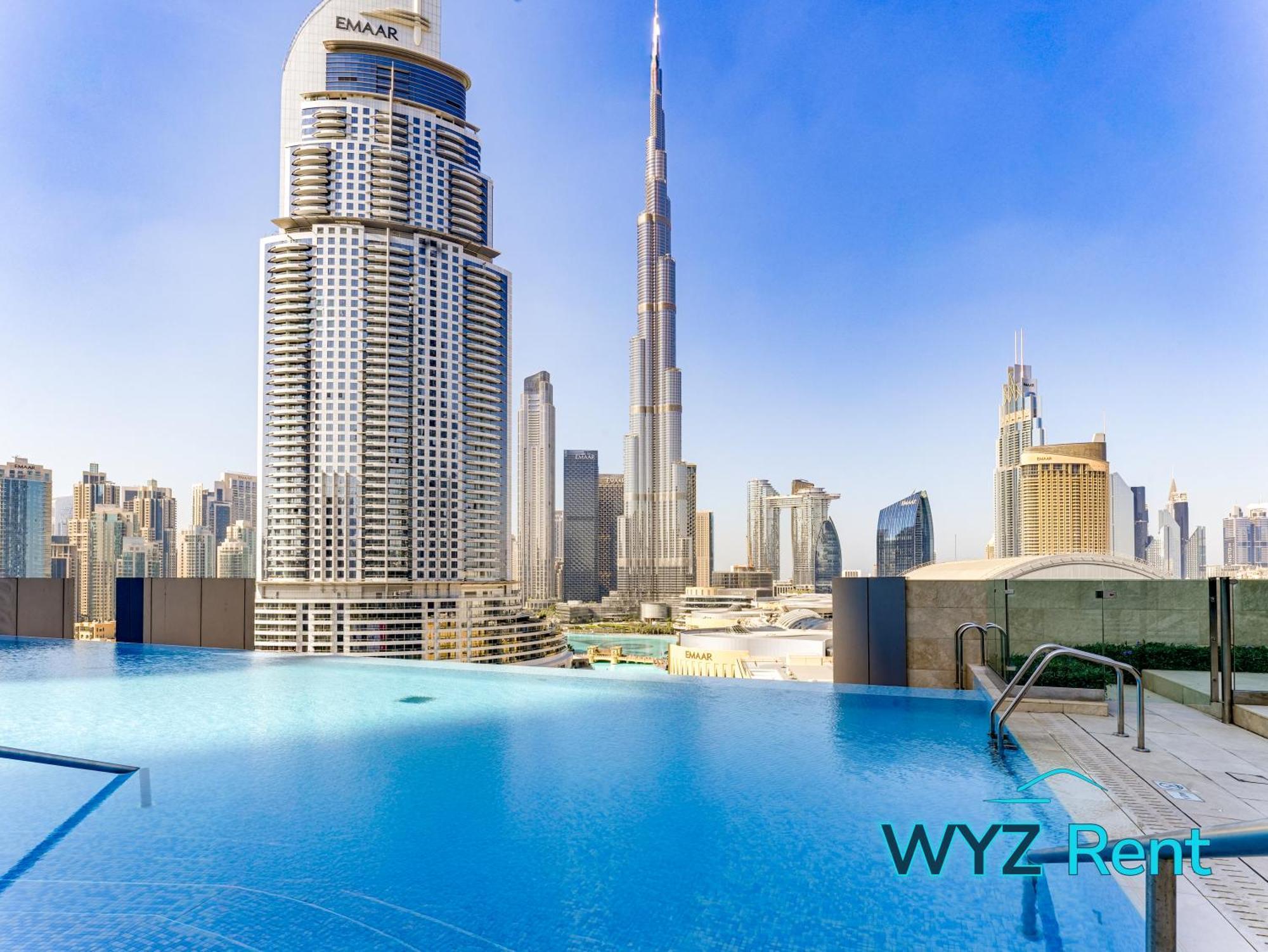 Apartment Spectacular 3 & Half Br In Downtown ,burj Khalifa View Dubai