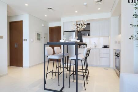 1 Bed In Vida Creek Apartment *