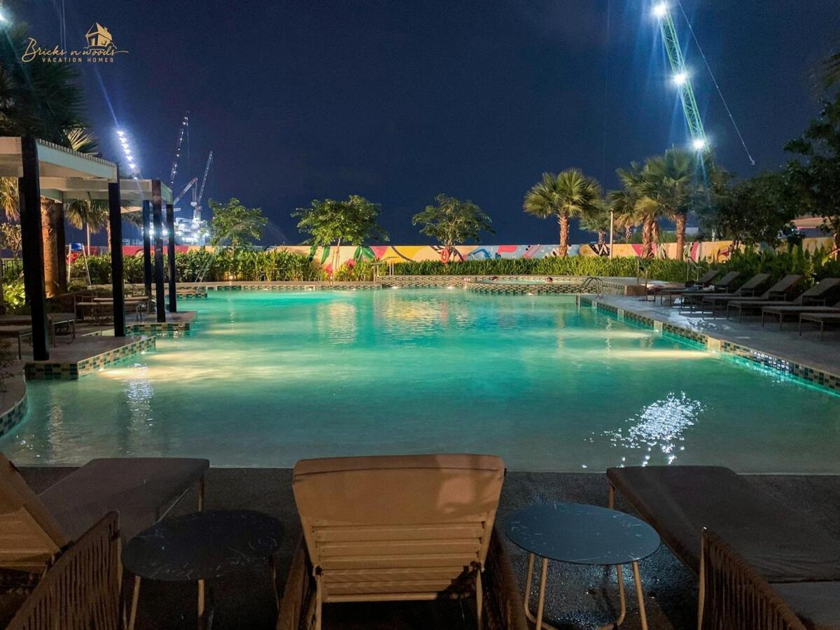Modern Sunset View 2bhk 6pax Holiday home *