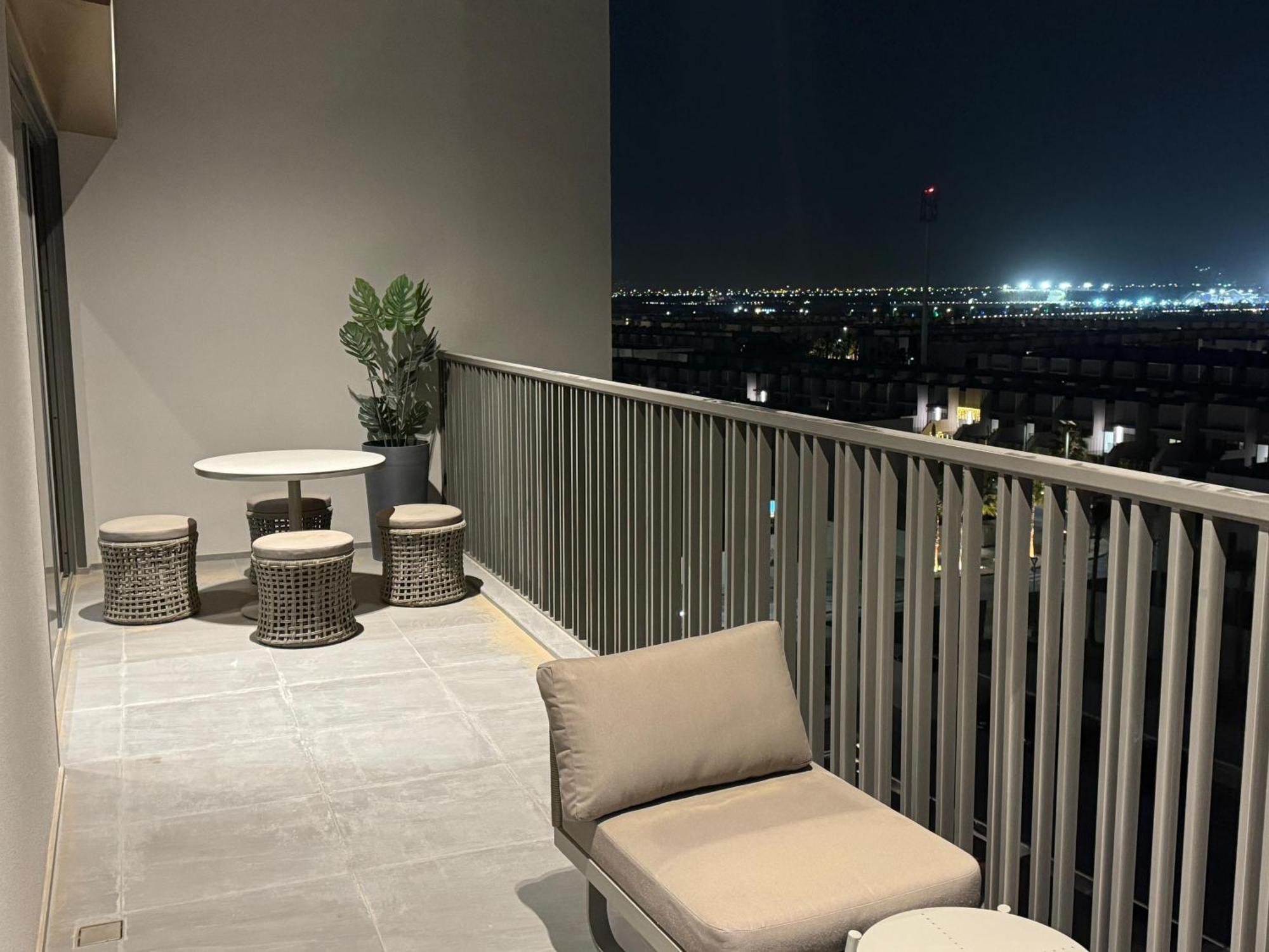 Apartment Dvr 1br In Mag 900 Mbr Dubai