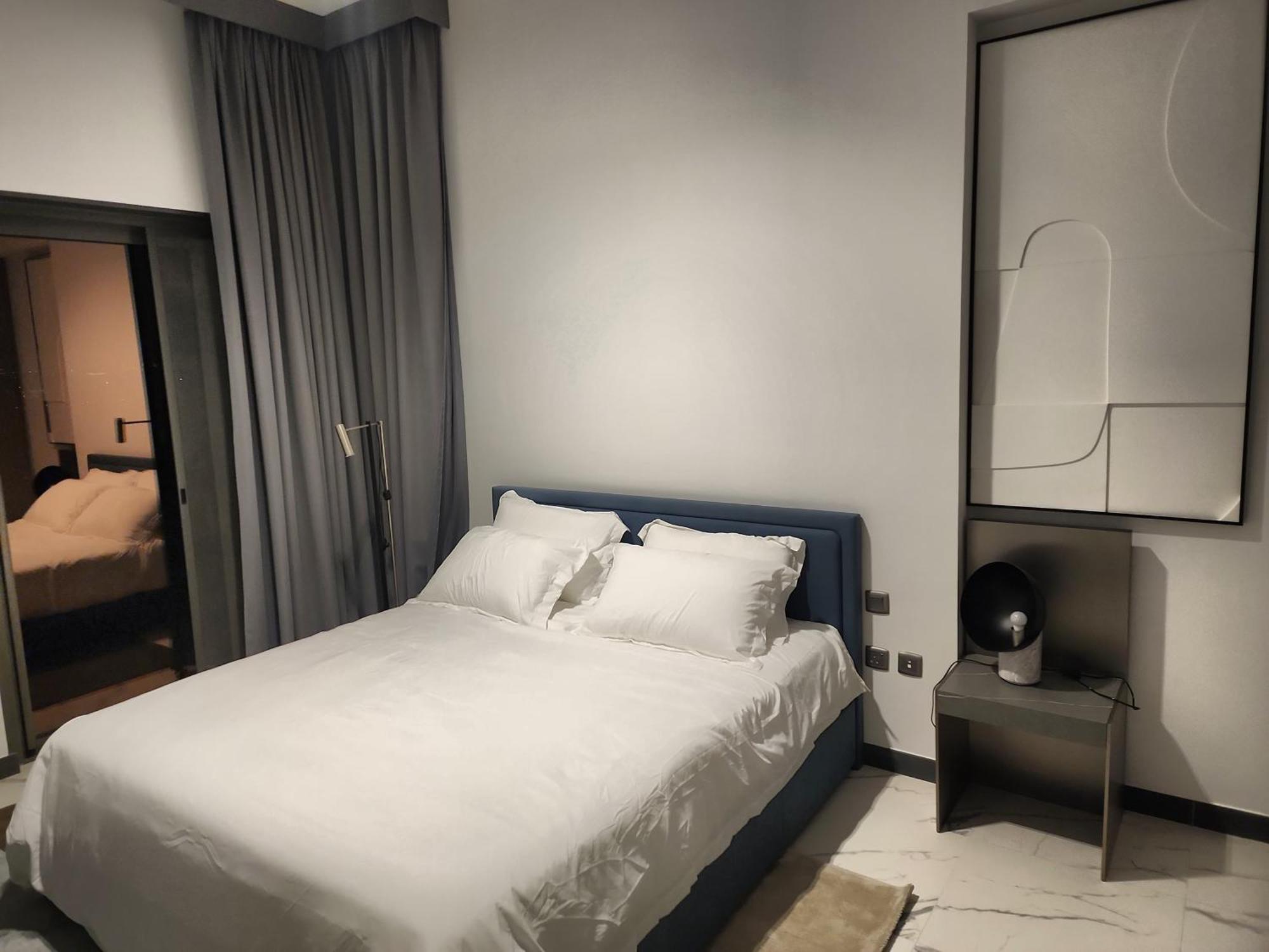 Dvr 1br In Mag 900 Mbr Dubai