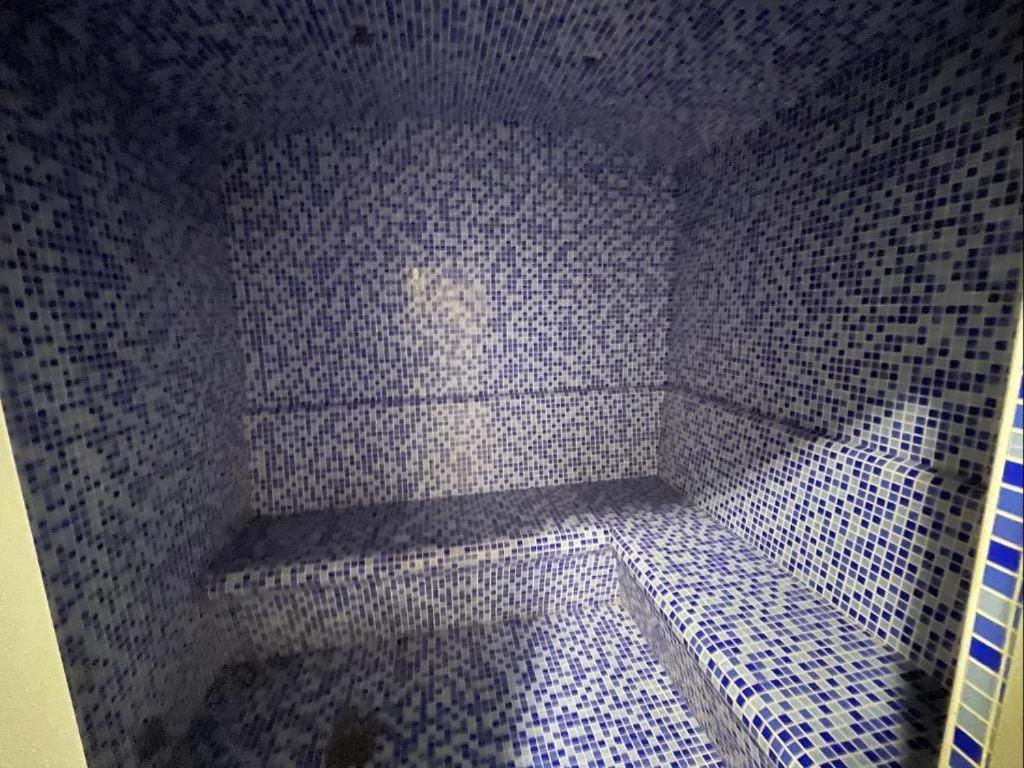 1bed -walkable To Mall Dubai