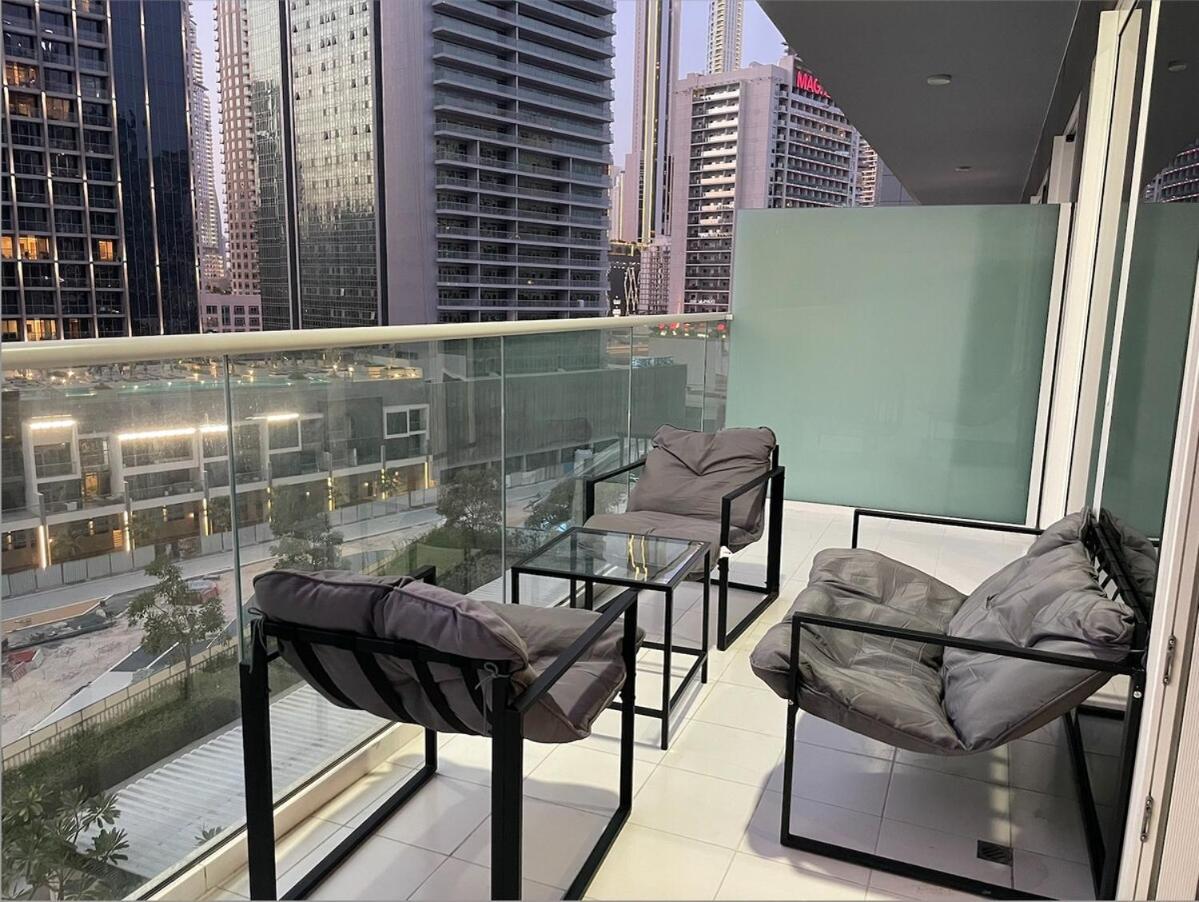 1bed -walkable To Mall Apartment Dubai