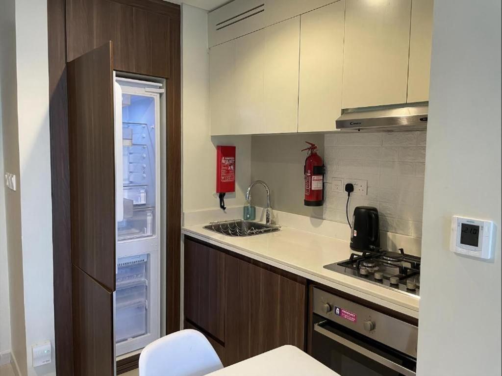 Apartment 1bed -walkable To Mall Dubai