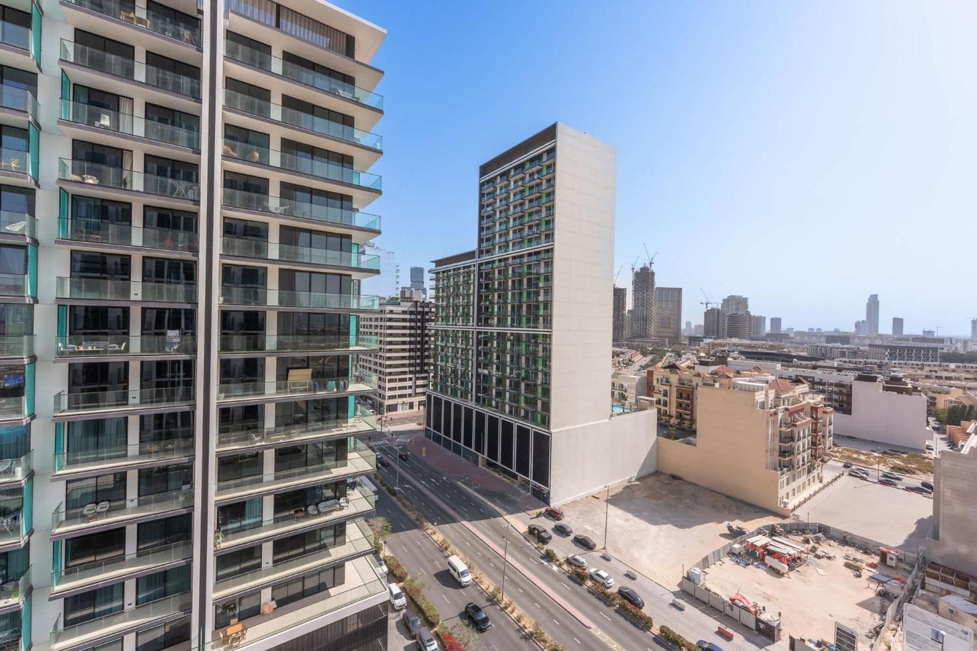 Gorgeous 1 Bedroom In Binghatti House And Sleeps 4 Dubai