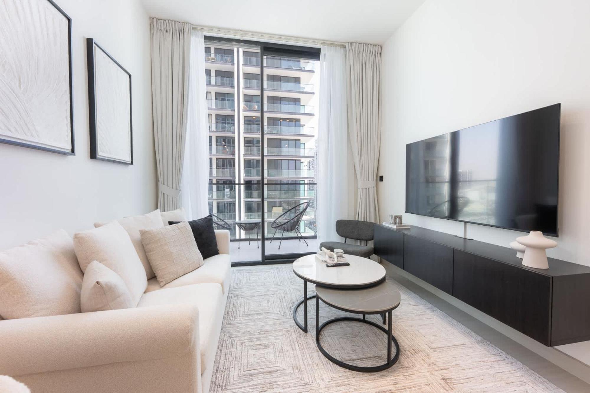 Apartment Gorgeous 1 Bedroom In Binghatti House And Sleeps 4 *