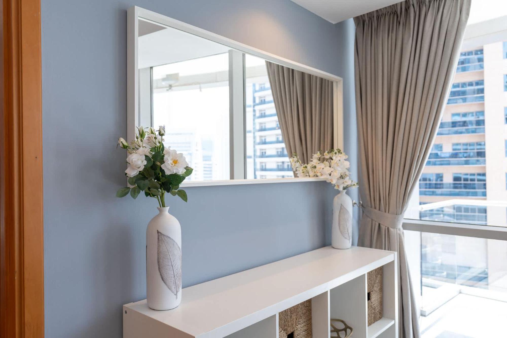 Cozy 3br With View In Marina!