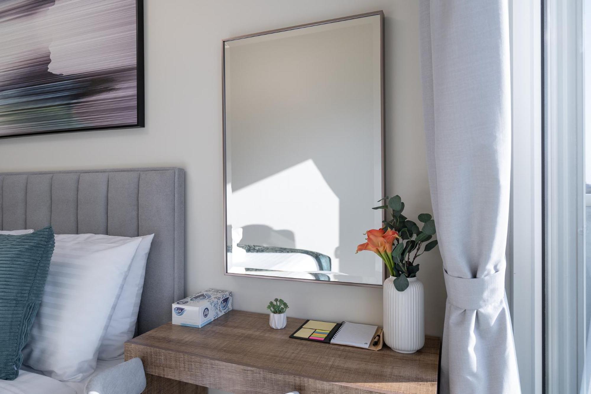 Stunning Burj View - Cozy 2br - 5 Min Mall