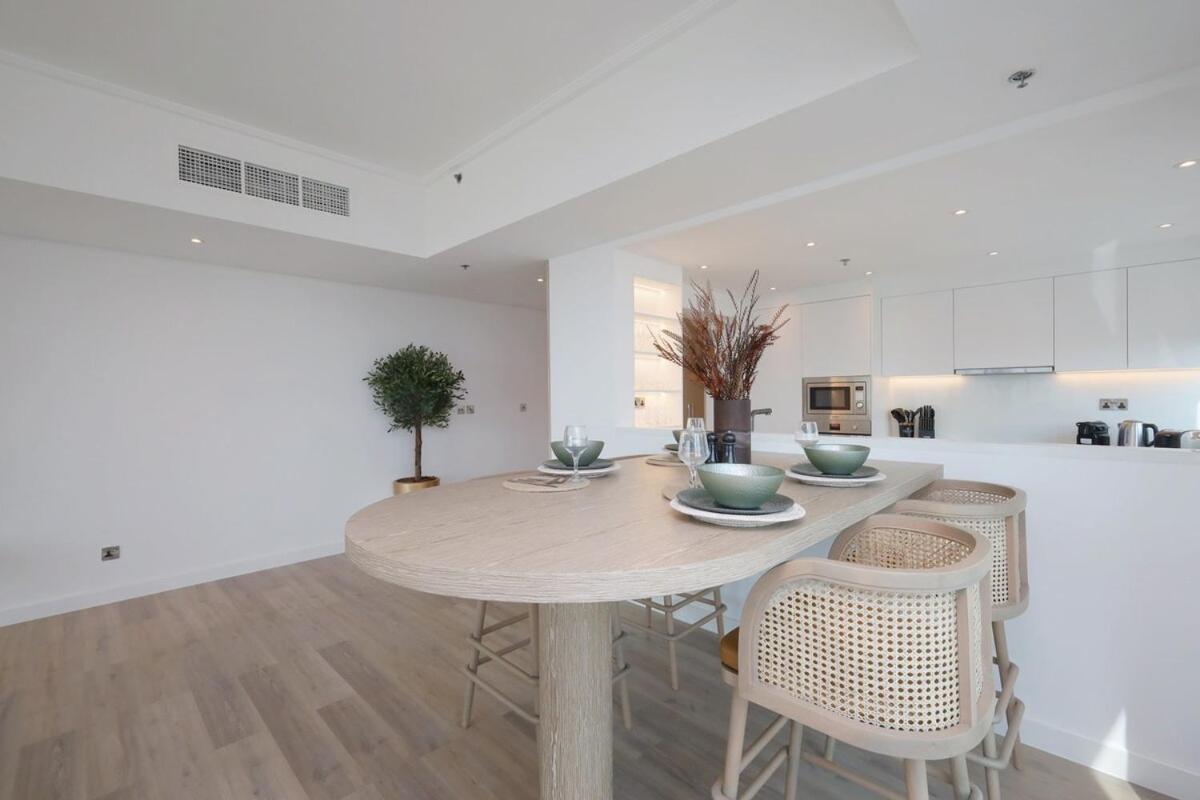 Luxury 3 Bed With Golf Course Views