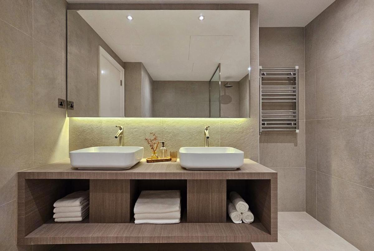 Apartment Luxury 3 Bed With Golf Course Views