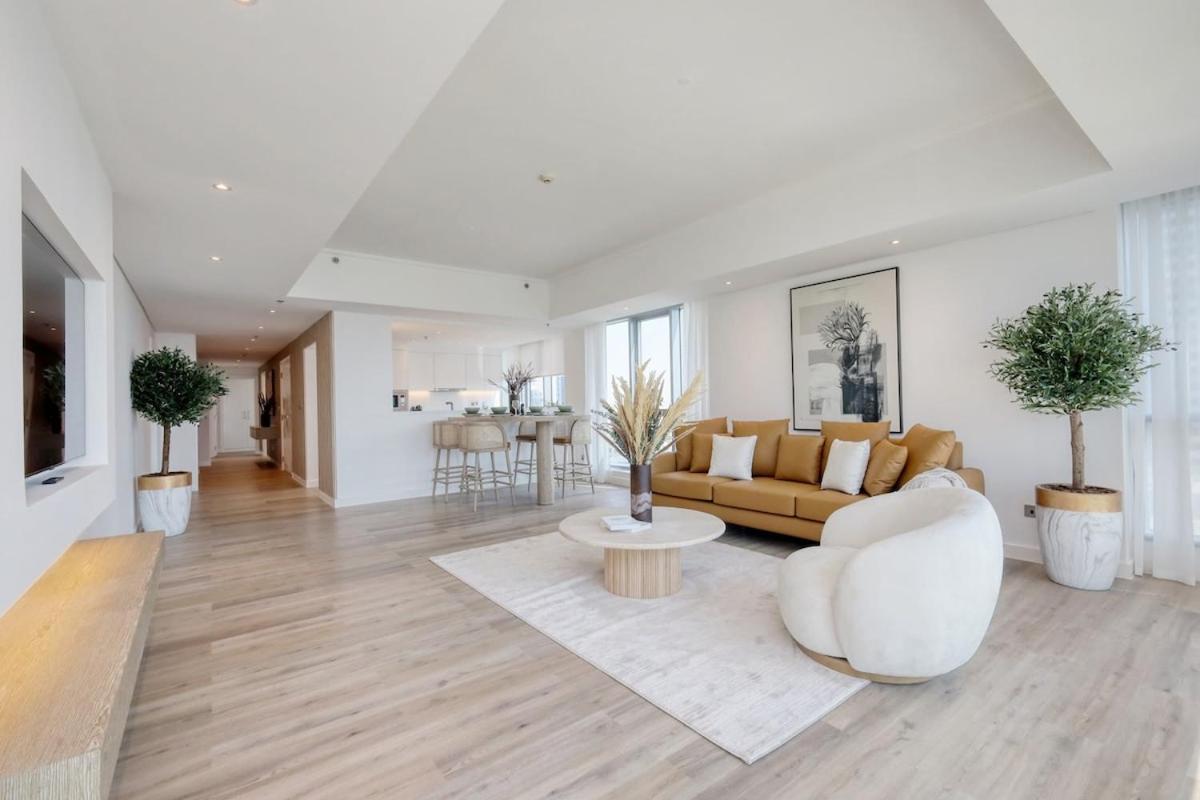 Luxury 3 Bed With Golf Course Views