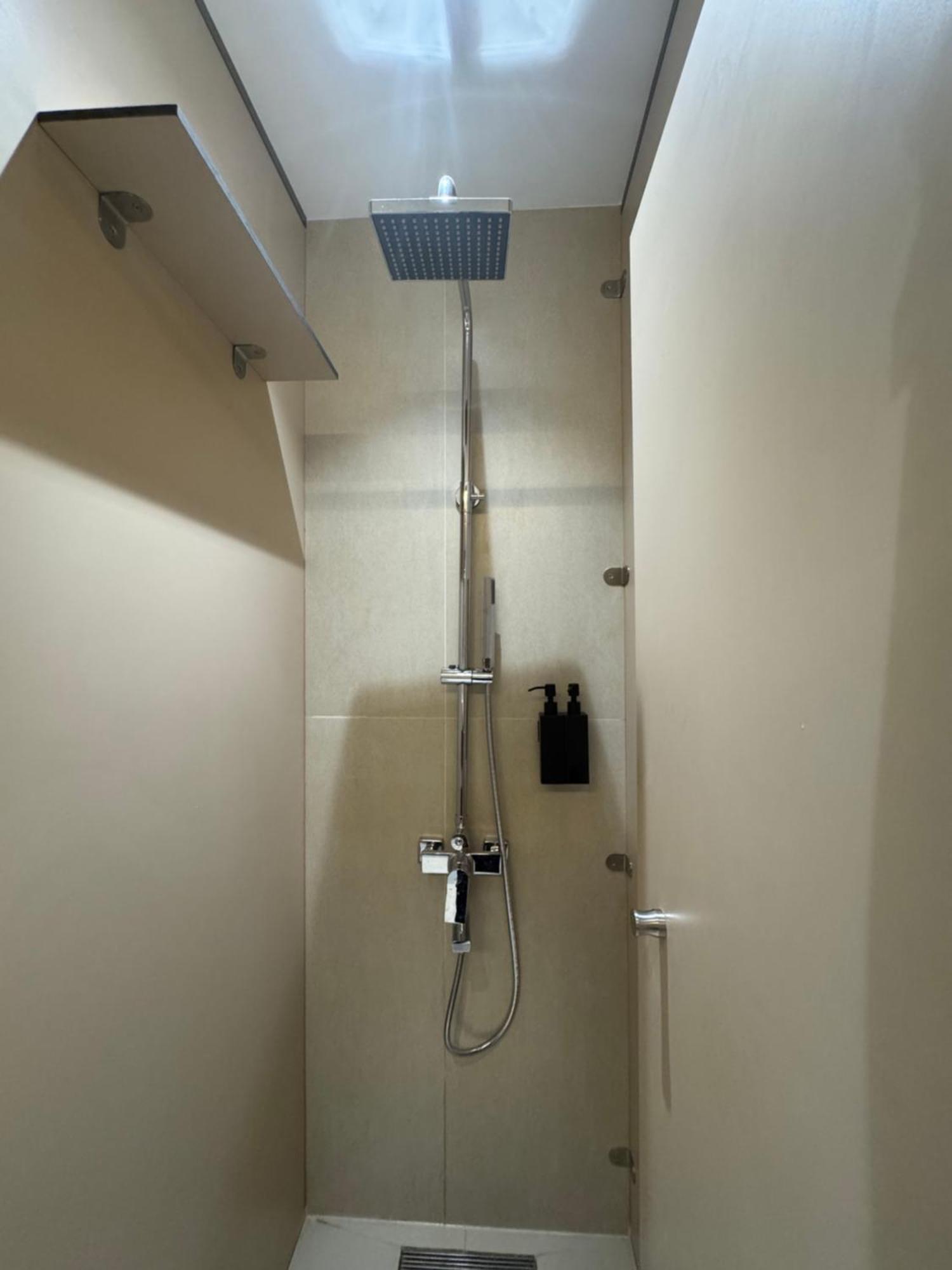 4 Friends Jbr Capsule hotel