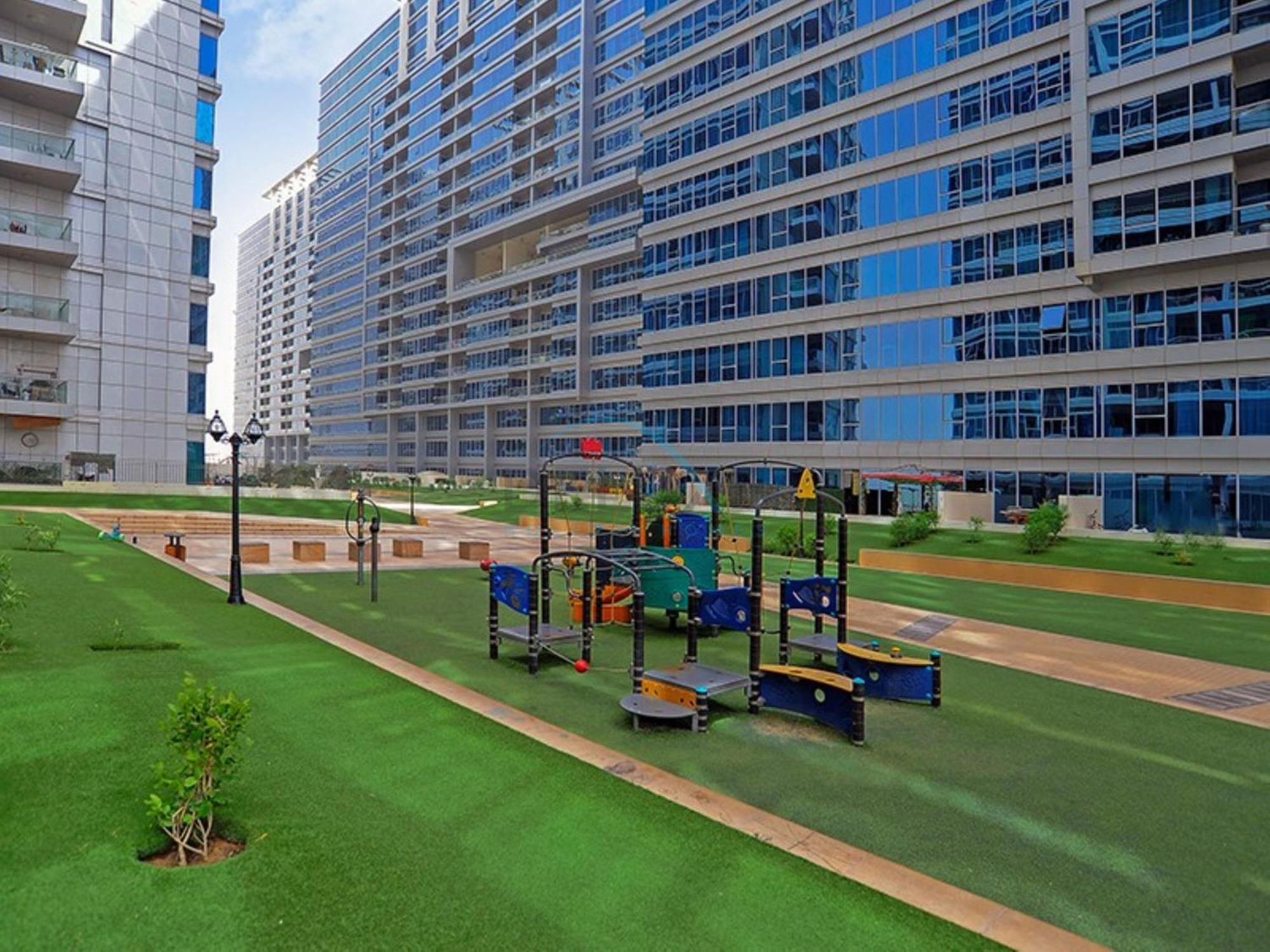 Apartment Affordable Living 1br, Steps From Retail Stores, Skycourts Tower D, Dubailand By Deluxe Homes *
