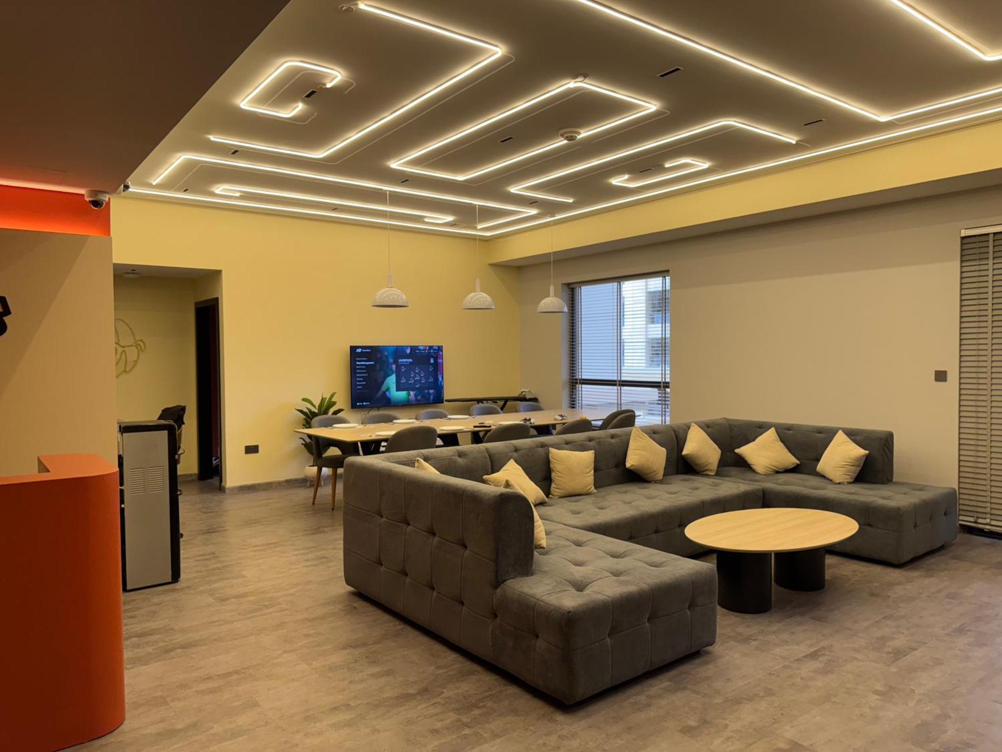 4 Friends Jbr Capsule hotel Dubai