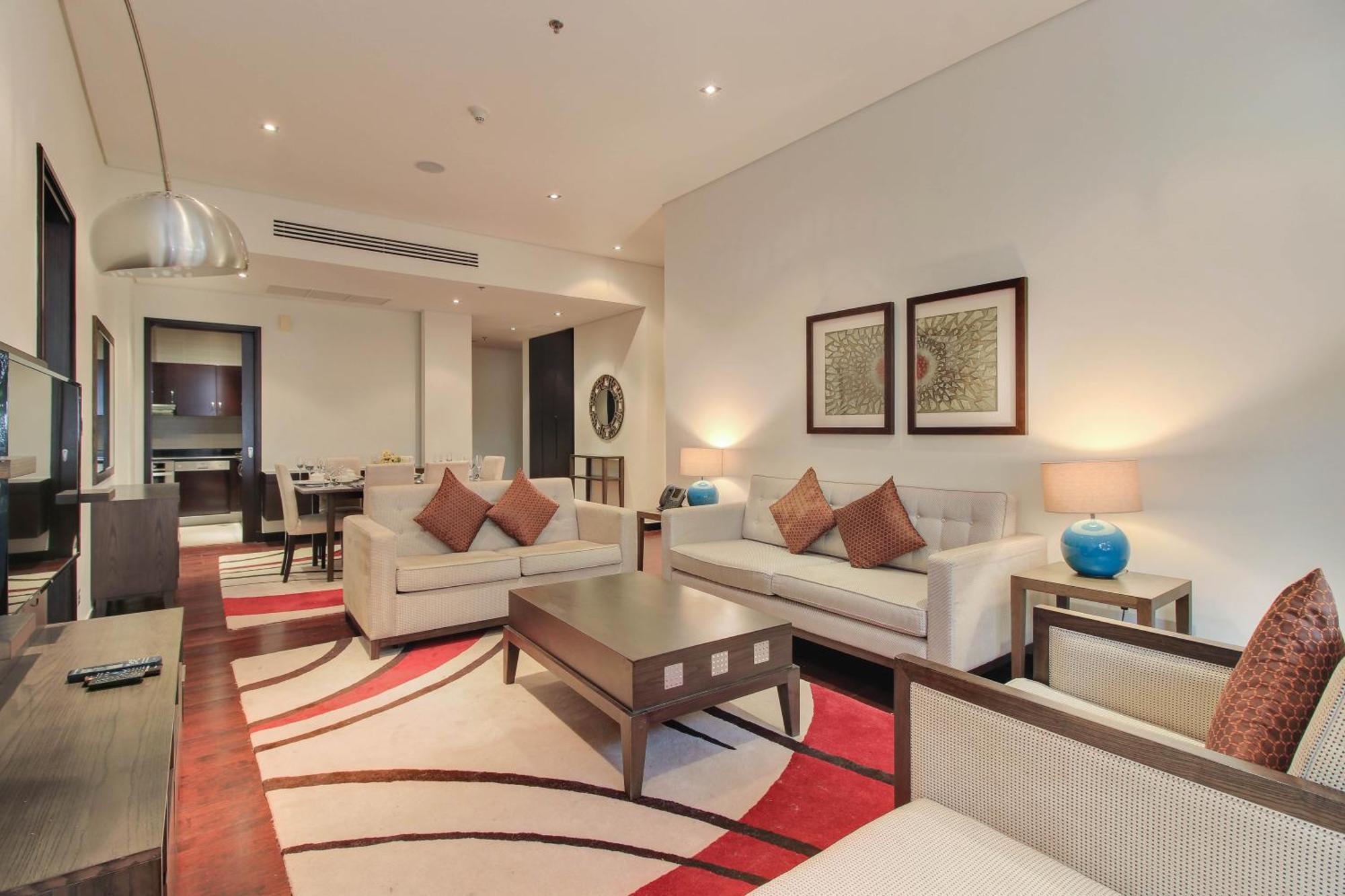 Luxe Getaways Royal Amwaj Palm Jumeirah