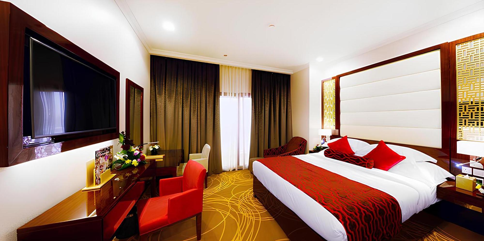Otel Pulse Al Jaddaf Dubai