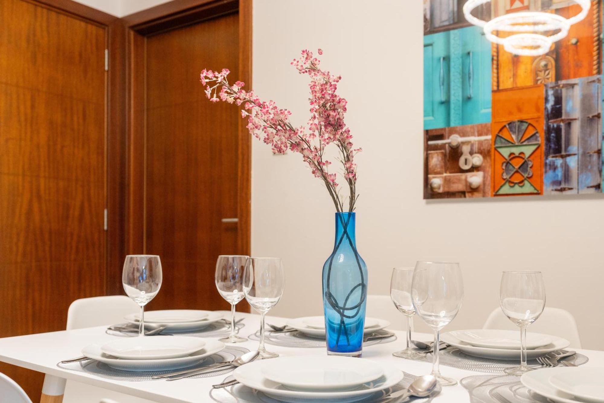 Apartment Ultimate 2 Bedroom Next To Burj Khalifa With Opera With Fountain Views Dubai