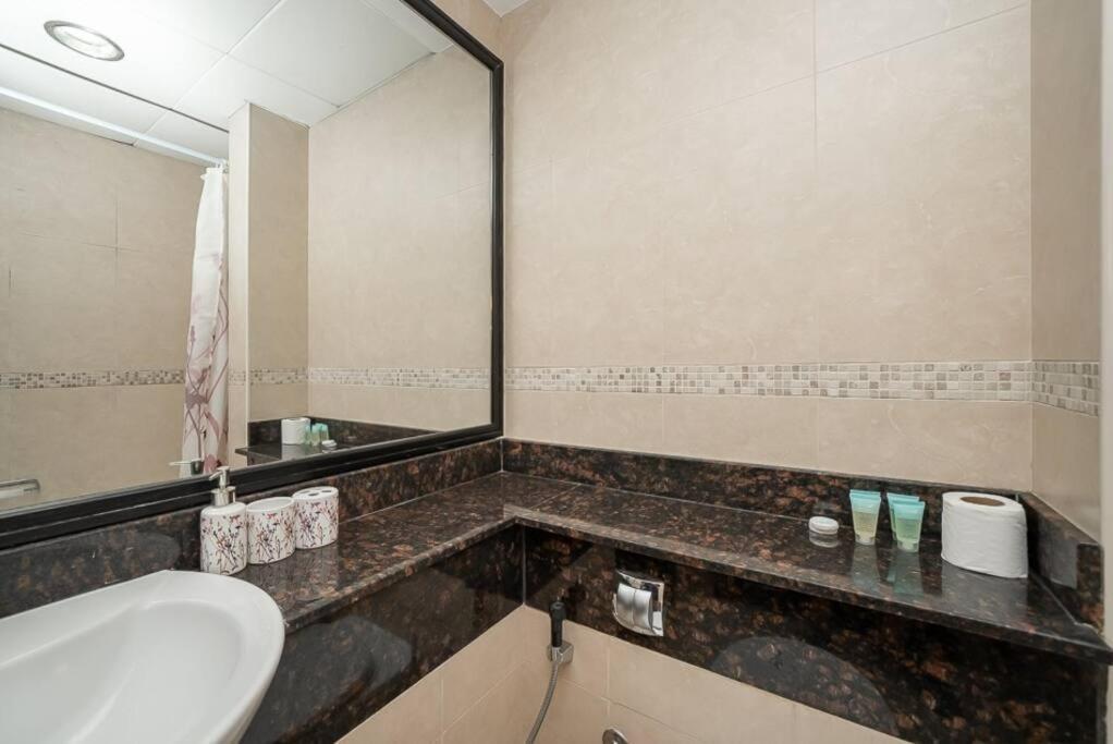 Stonetree - Furnished In Family-friendly Community Apartment Dubai