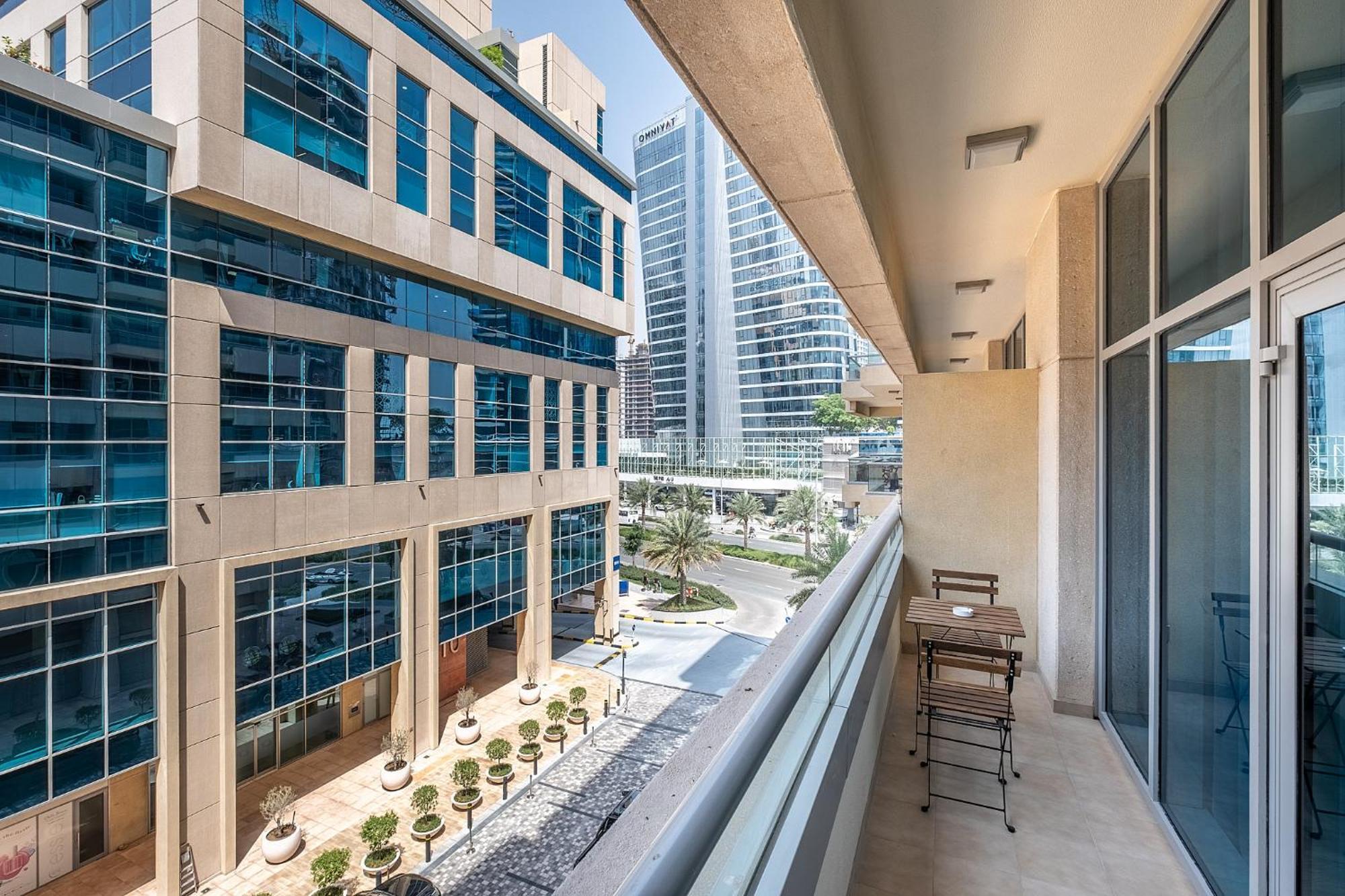 Escape 24 Homes - Bay Square - Business Bay Dubai