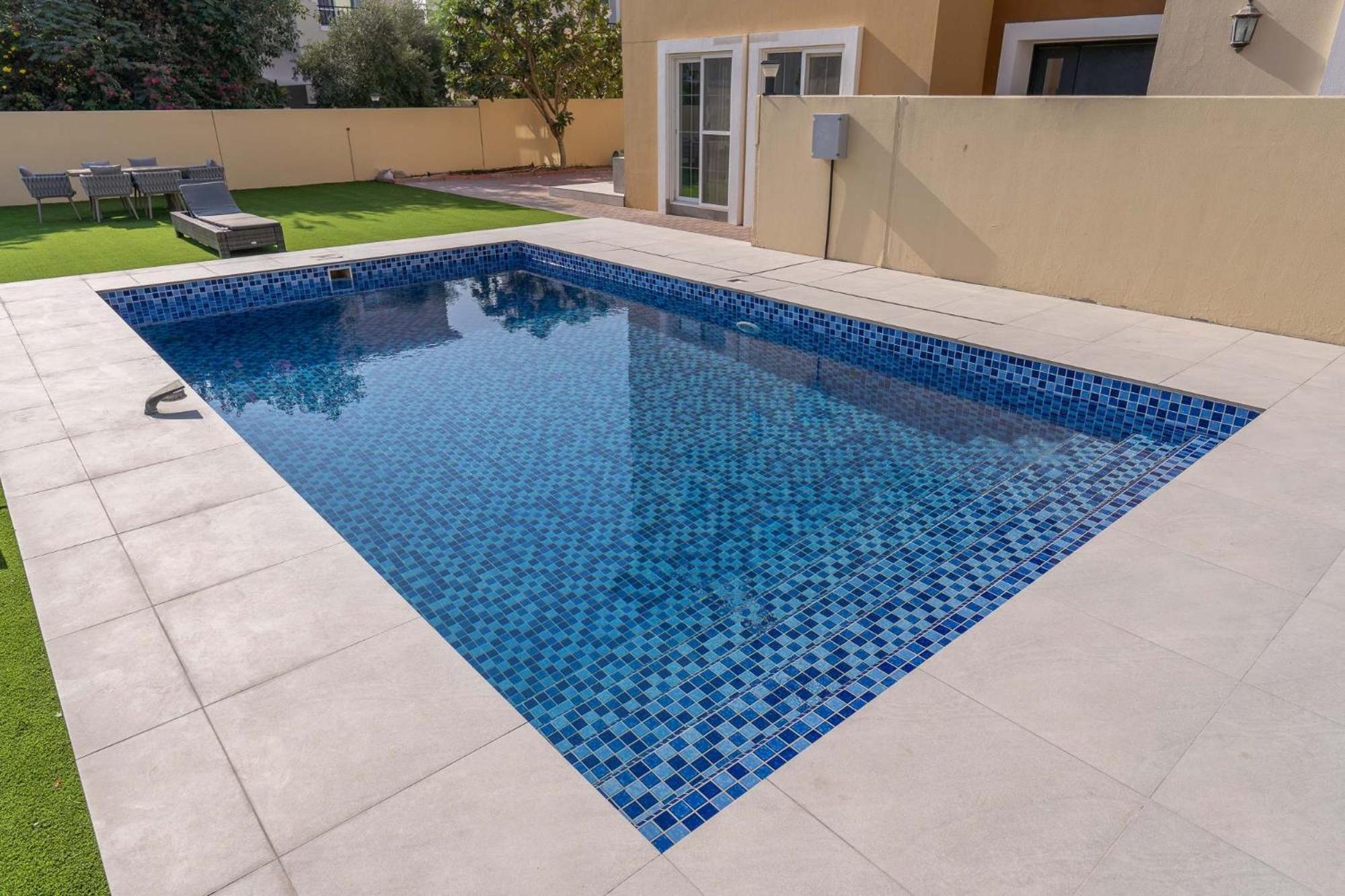 Villa Luxury 4br Villa-al Reem 3-perfect Family Getaway Dubai