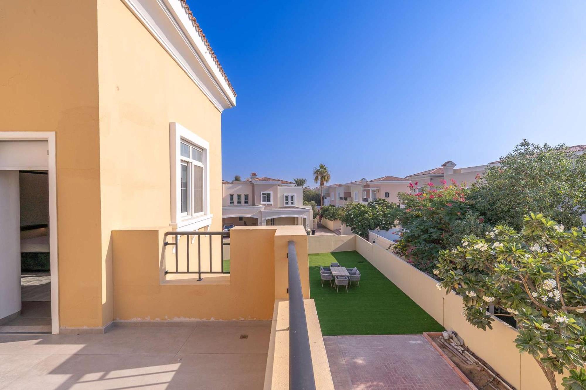 Luxury 4br Villa-al Reem 3-perfect Family Getaway Villa *