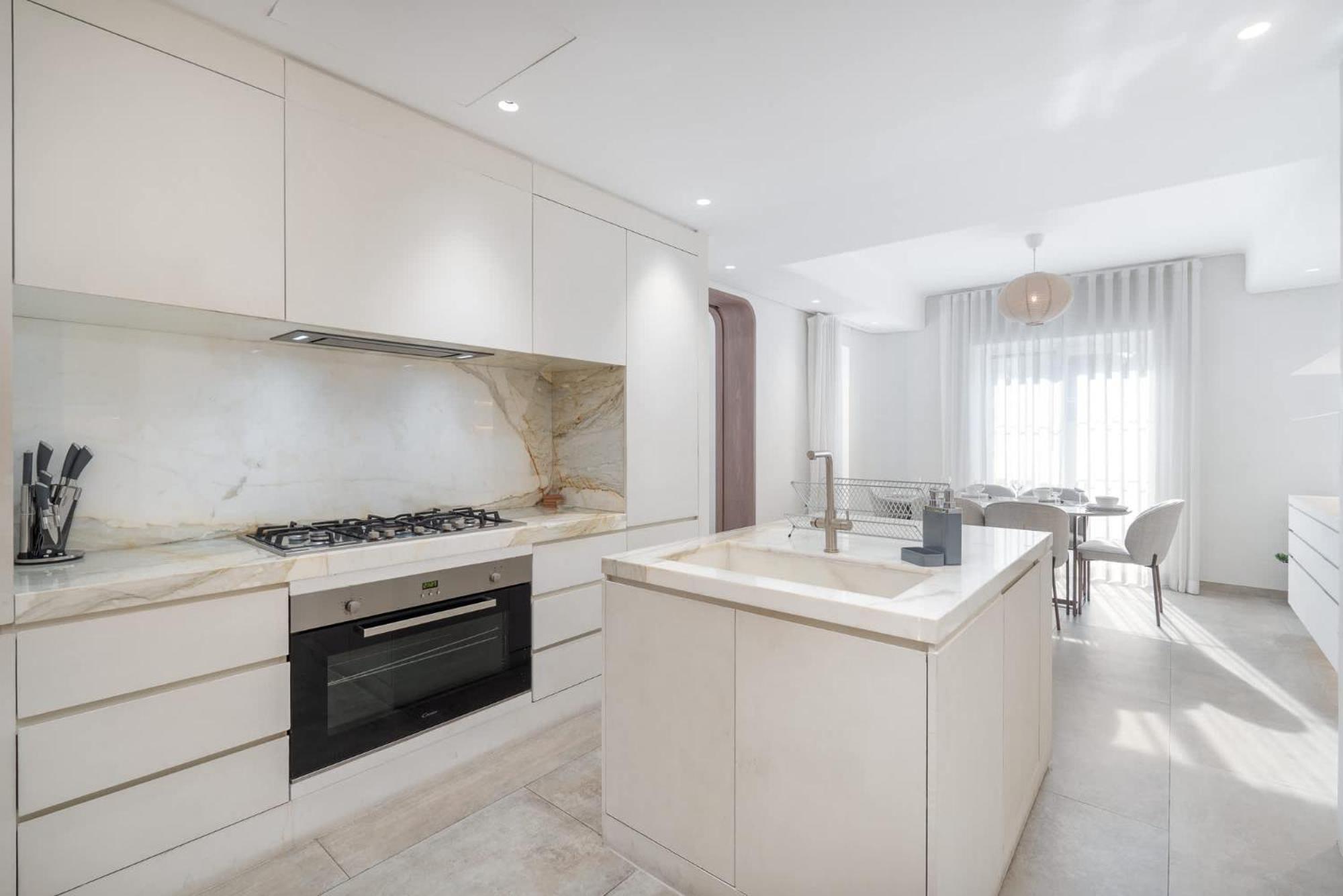 Luxury 4br Villa-al Reem 3-perfect Family Getaway Dubai